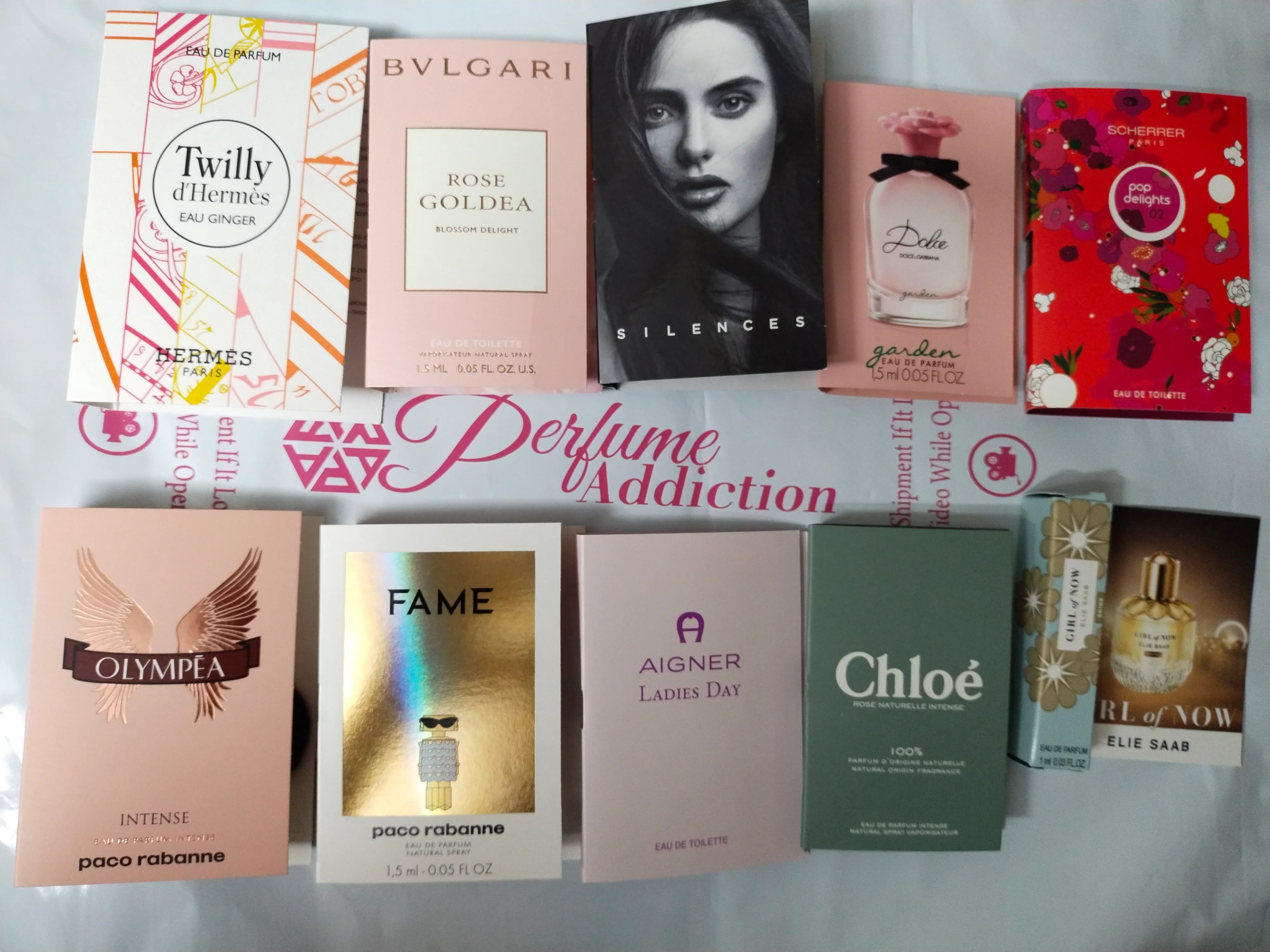 10 Designer Perfume Samples for Women - Mini Vials - Image 3